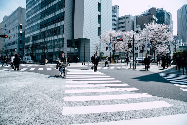 嘉峪关为何勤工俭学对在日本的留学生的职业生涯至关重要？